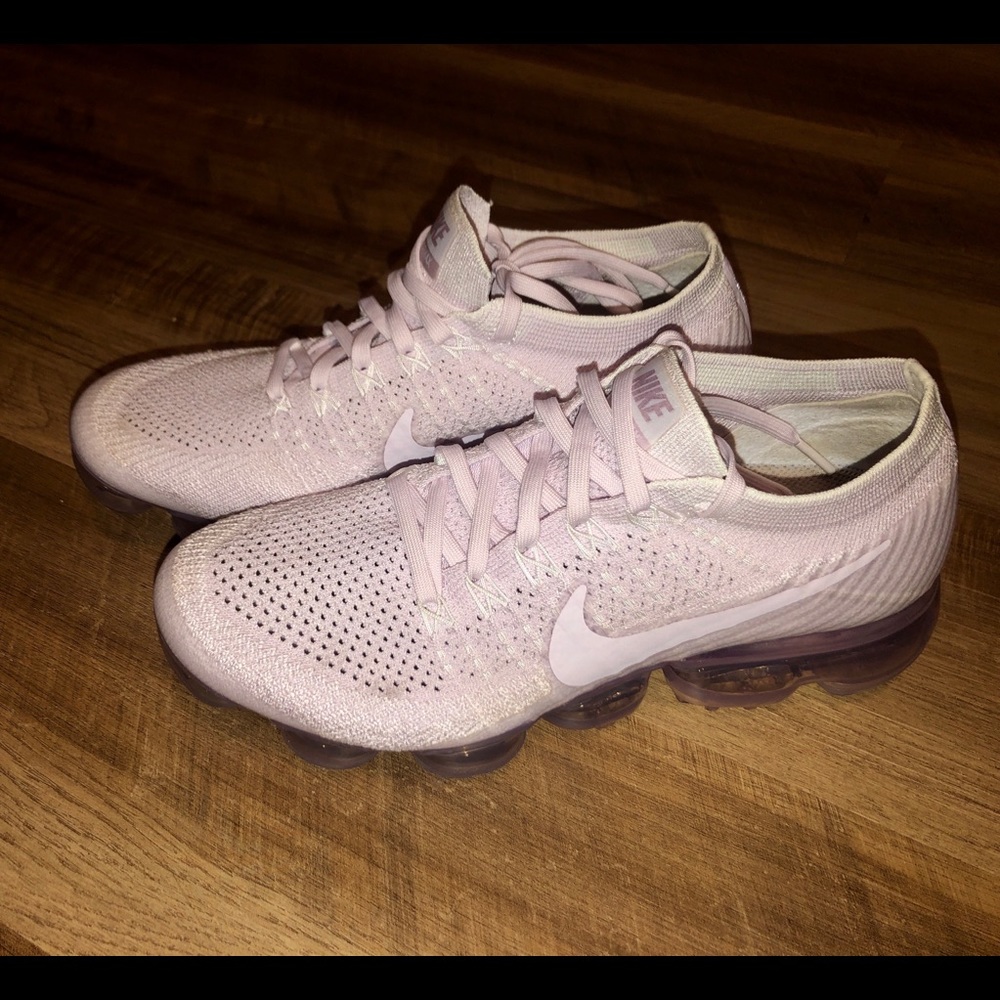 Rare -Light Violet Air VaporMax Flyknit - size 8